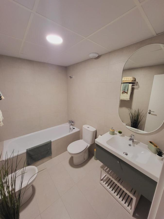 Апартаменти Alazan Jerez Ii-Parking Gratis-Wifi-Netflix Херес-де-ла-Фронтера Екстер'єр фото