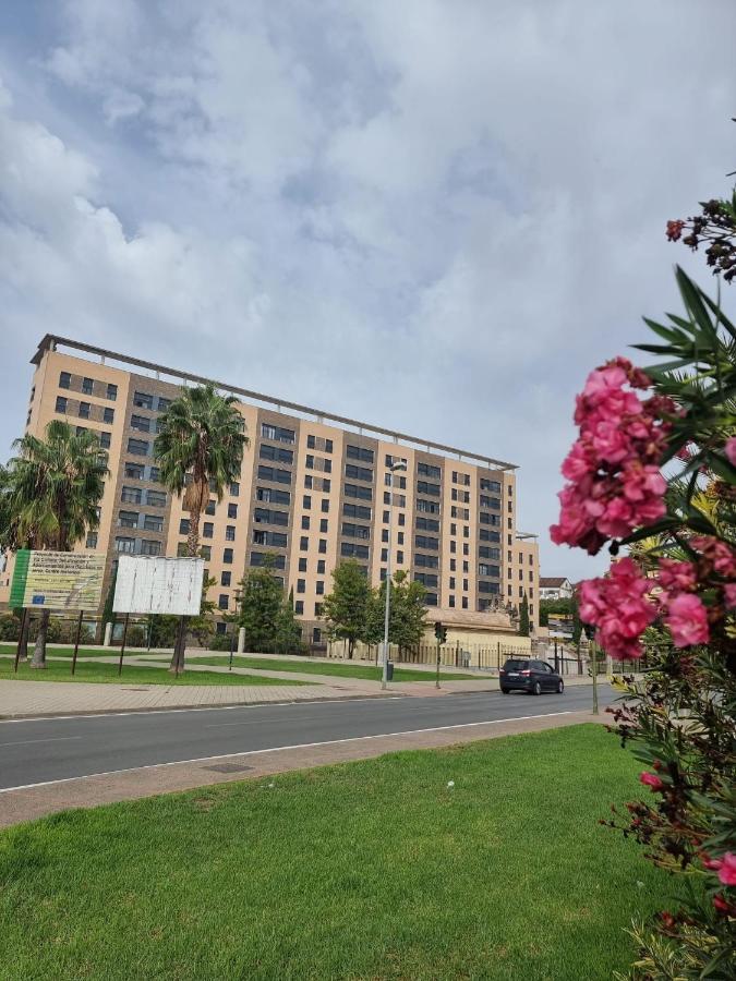 Апартаменти Alazan Jerez Ii-Parking Gratis-Wifi-Netflix Херес-де-ла-Фронтера Екстер'єр фото