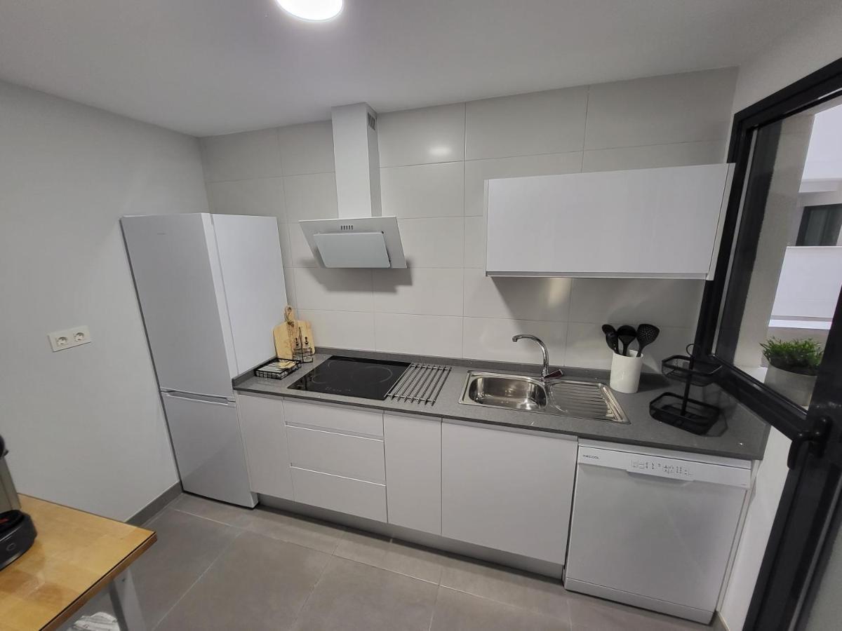 Апартаменти Alazan Jerez Ii-Parking Gratis-Wifi-Netflix Херес-де-ла-Фронтера Екстер'єр фото