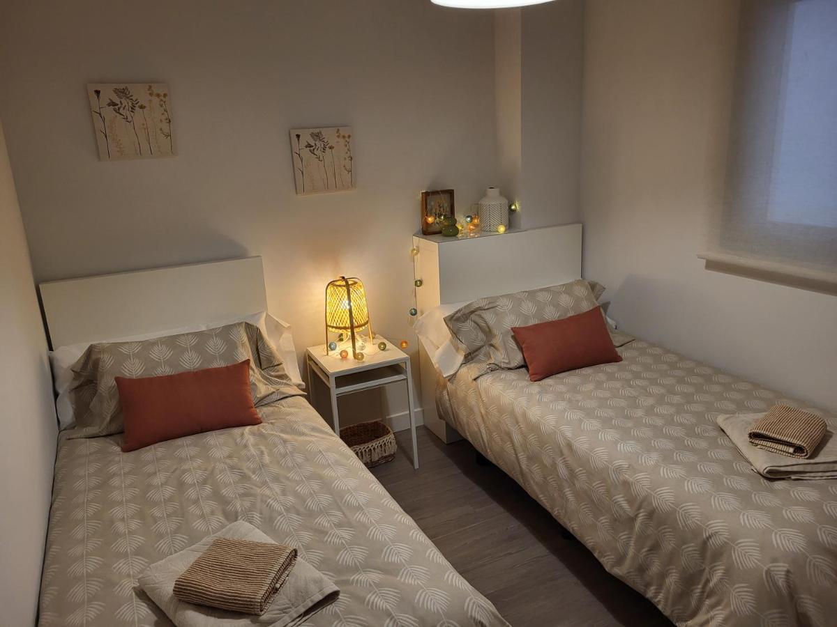 Апартаменти Alazan Jerez Ii-Parking Gratis-Wifi-Netflix Херес-де-ла-Фронтера Екстер'єр фото