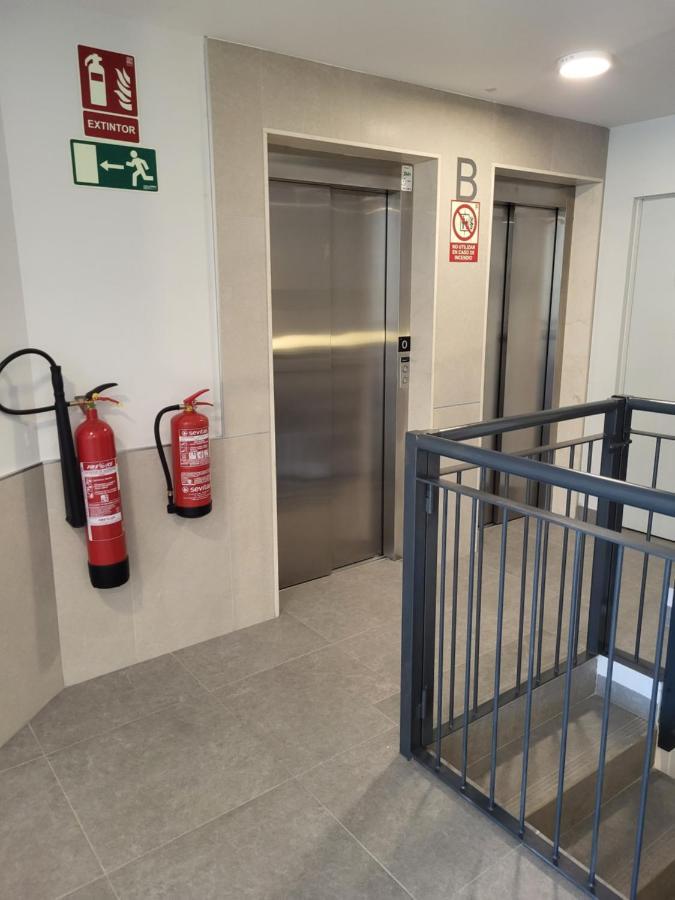 Апартаменти Alazan Jerez Ii-Parking Gratis-Wifi-Netflix Херес-де-ла-Фронтера Екстер'єр фото